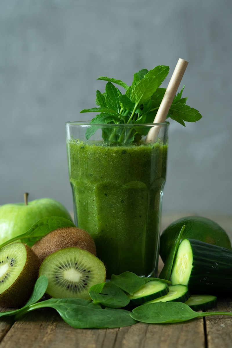 Green Goddess Detox Smoothie in glass