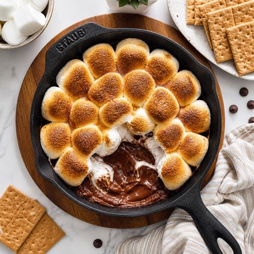 Air fryer recipe for beginners - 5-Minute Air Fryer S'mores Dip
