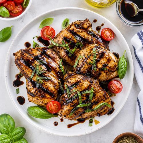 Healthy grilled chicken recipe - Grilled Balsamic Glazed Chicken